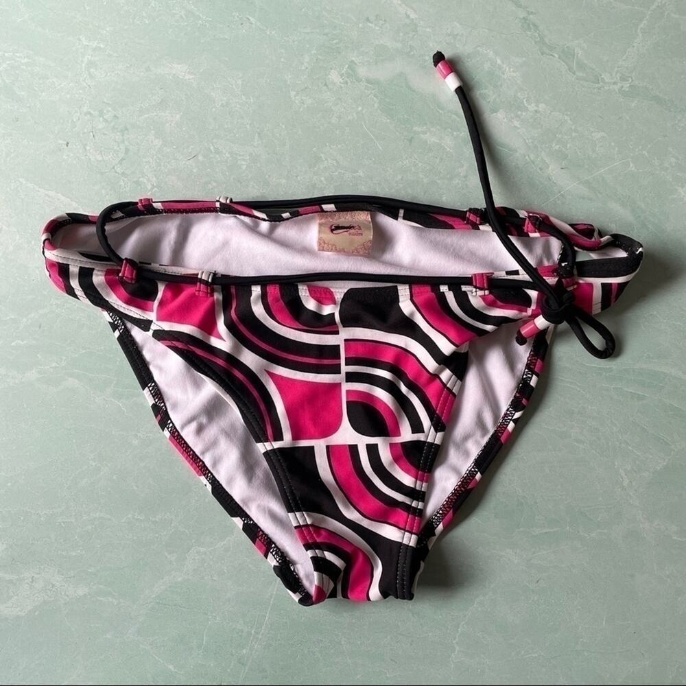 Candie's black pink white tie detail bikini bottom